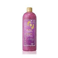 F&W Miss White Exfoliating Exfoliant Shower Gel 940 ml/31.8 fl.oz